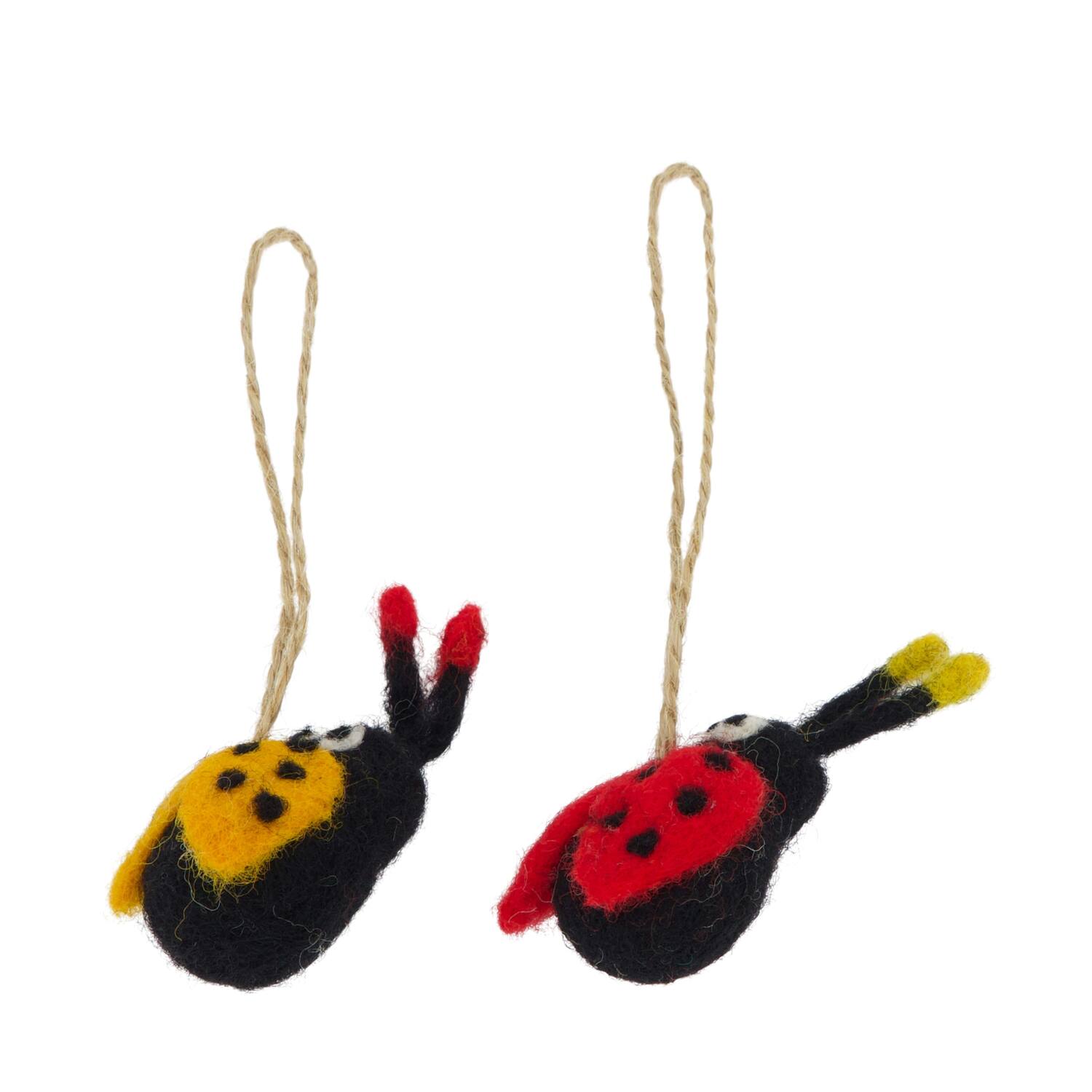 Hanger ladybugs wool 7x4x3cm C/2