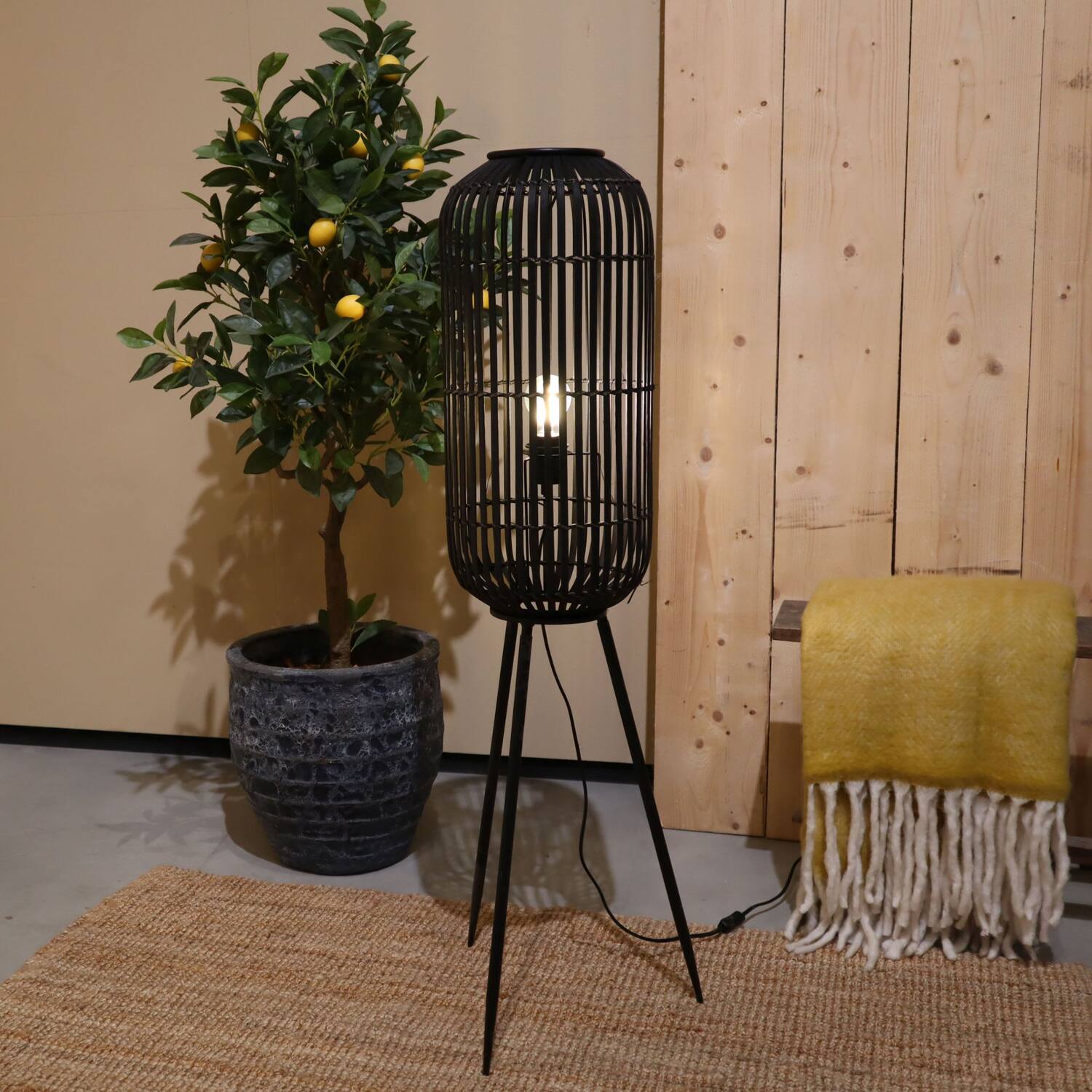 Staande lamp Essen - Bamboe - 35x35x117cm - Zwart