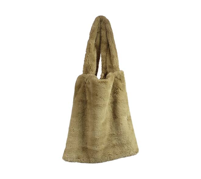 Bag faux fur polyester 44x38x4cm