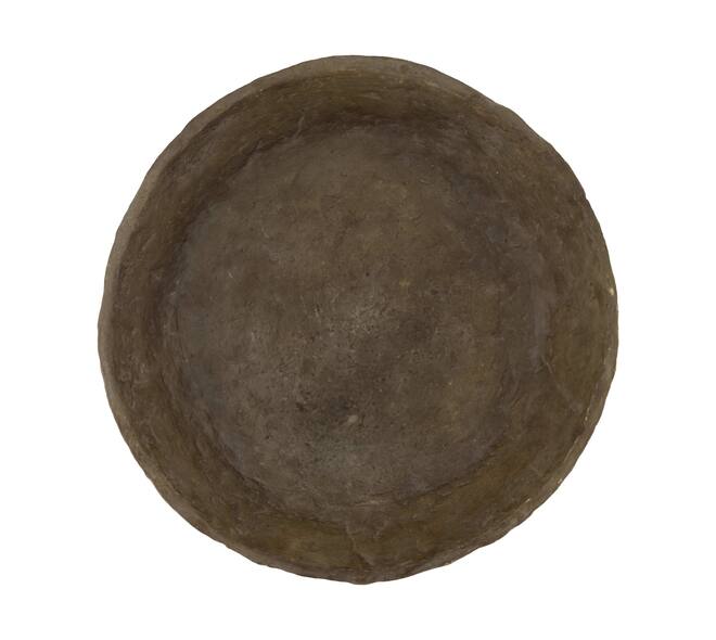 Plate round paper mache 38x38x8cm - Brown