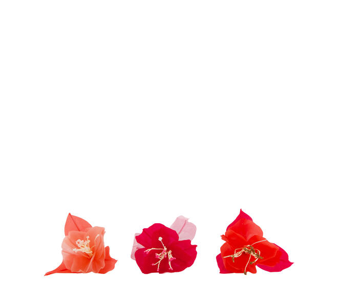 Flower paper with hanger 18x18x33cm C3 - Pink